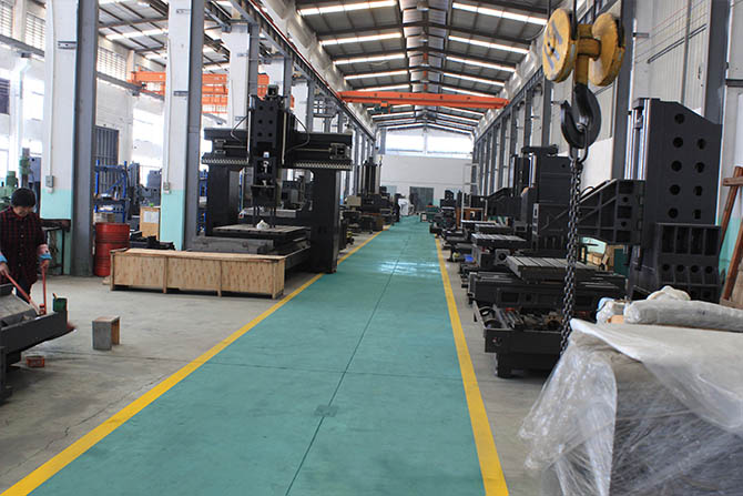 精雕機(jī)廠家